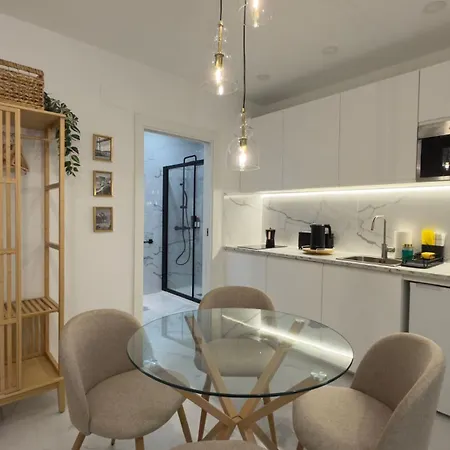 Viana Apartamento *